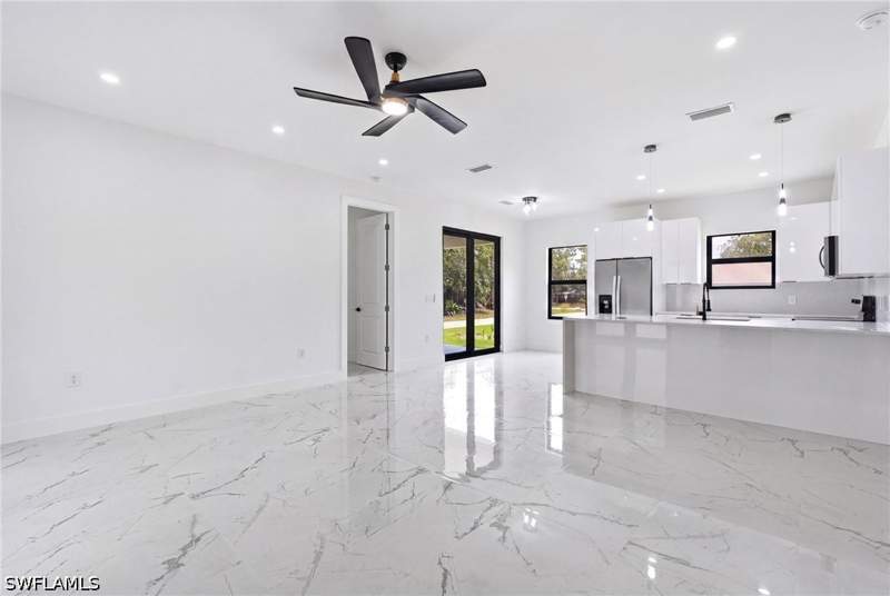 3 bedroom SingleFamilyResidence at 3601 55th St W, Lehigh Acres, Lehigh Acres — photo 5