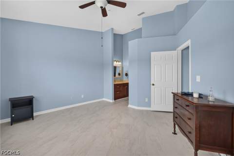 12065 Summergate Cir 203, Fort Myers FL - photo 16 of 29