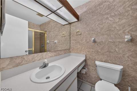 15451 Crystal Lake Dr, North Fort Myers FL - photo 18 of 24