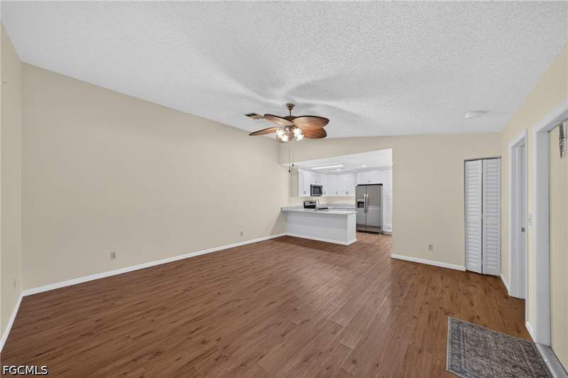 2 bedroom Townhouse at 15451 Crystal Lake Dr, Foxmoor Lakes, North Fort Myers — photo 5