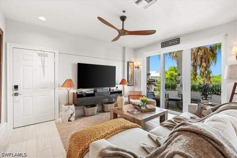 365 5th Ave S 307, Naples FL - photo 20 of 23