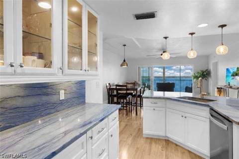 1901 Clifford St 1402, Fort Myers FL - photo 9 of 26