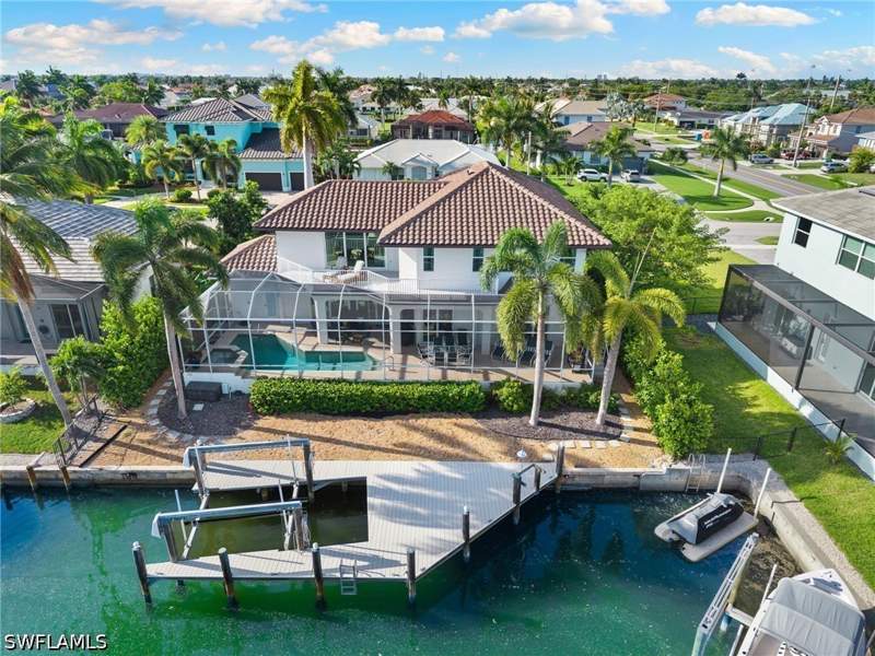 4 bedroom SingleFamilyResidence at 1281 Aruba Ct, Marco Island, Marco Island — photo 4