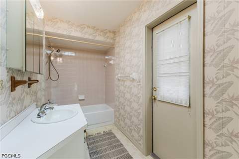 3606 Country Club Blvd, Cape Coral FL - photo 24 of 31