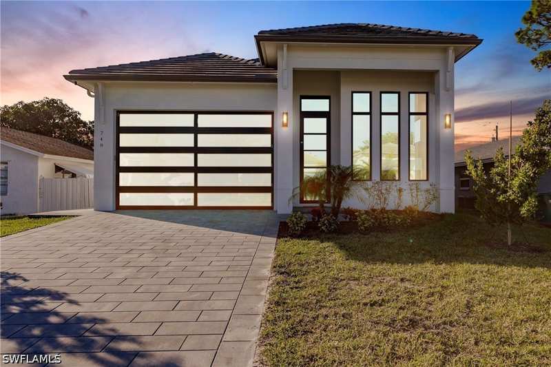 4 bedroom SingleFamilyResidence at 748 110th Ave N, Naples Park, Naples — photo 1