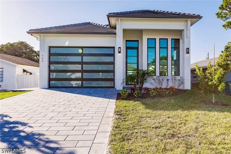 4 bedroom SingleFamilyResidence at 748 110th Ave N, Naples Park, Naples — photo 3