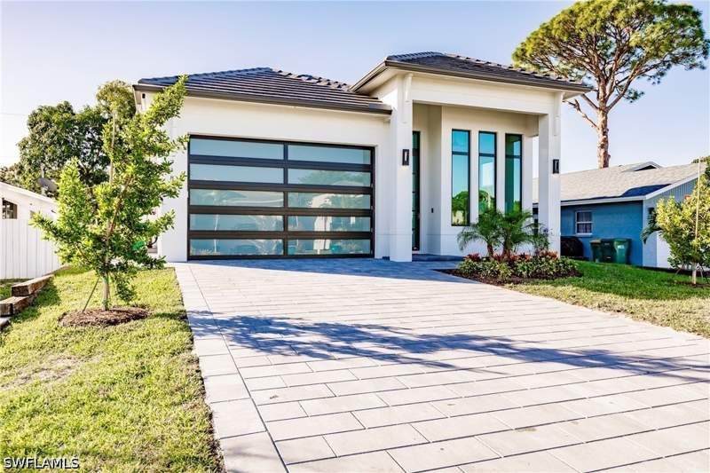 4 bedroom SingleFamilyResidence at 748 110th Ave N, Naples Park, Naples — photo 4