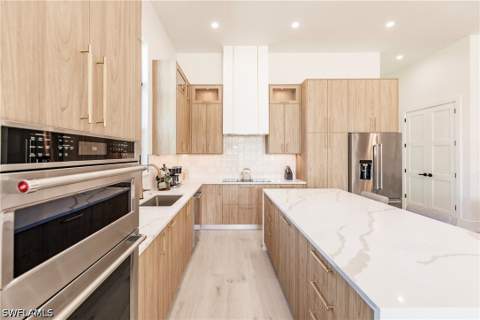 748 110th Ave N, Naples FL - photo 8 of 43