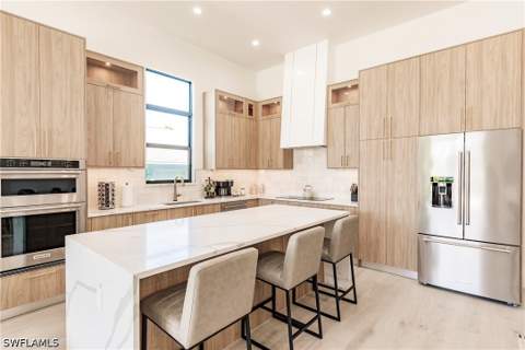 748 110th Ave N, Naples FL - photo 9 of 43