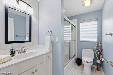 1768 Royal Cir 1402, Naples FL - photo 24 of 33