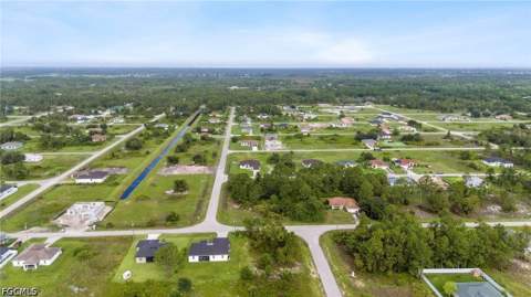 744 Oakridge Ave S, Lehigh Acres FL - photo 12 of 45