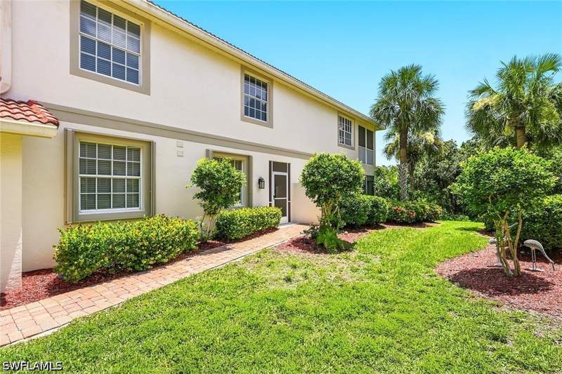 2 bedroom Condominium at 16113 Mount Abbey Way 102, Oxford Pointe, Fort Myers — photo 4