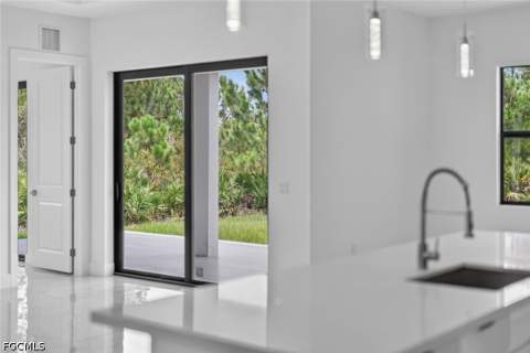 463 Zimmerman Ave S, Lehigh Acres FL - photo 17 of 39