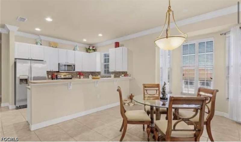 3 bedroom Condominium at 4235 SE 20th Pl C201, Paradise Pointe II, Cape Coral — photo 2