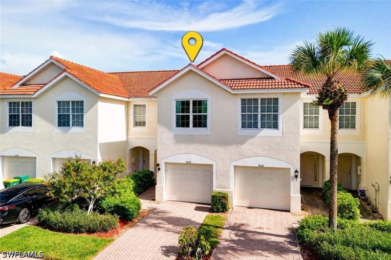 3 bedroom Townhouse at 904 Hampton Cir, Pinehurst, Naples — photo 5