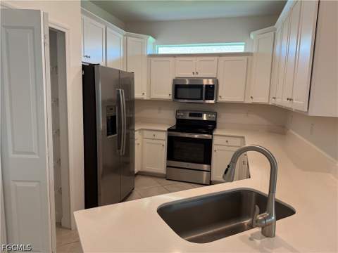 9093 Leatherwood Loop, Lehigh Acres FL - photo 11 of 43