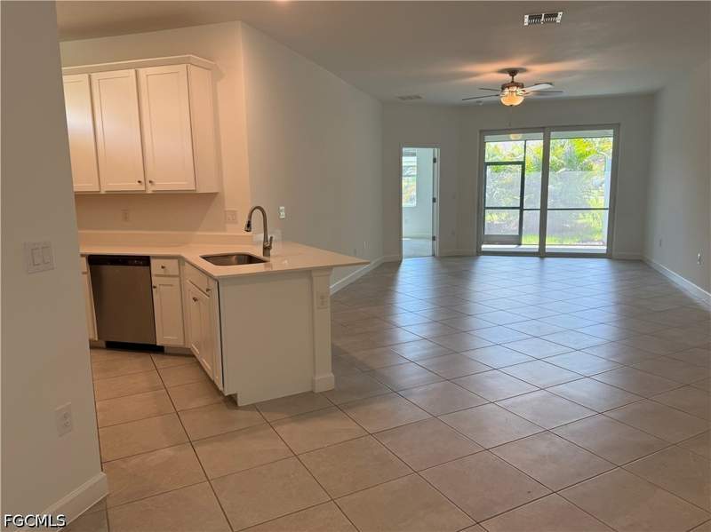 2 bedroom Attached at 9093 Leatherwood Loop, Ibis Landing, Lehigh Acres — photo 5
