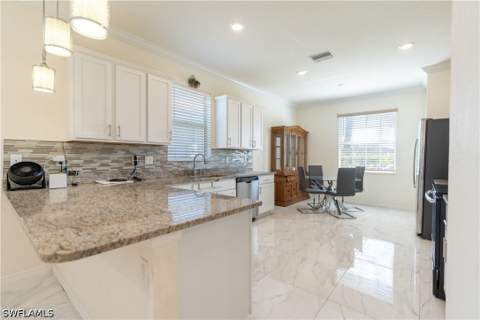 3669 Crimson Ln, Fort Myers FL - photo 8 of 44