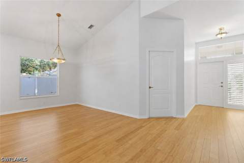 1134 Silverstrand Dr, Naples FL - photo 6 of 22