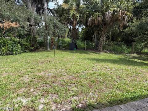 250 Santa Fe Trl, North Fort Myers FL - photo 21 of 30