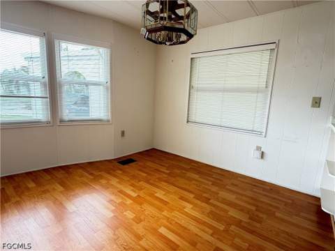 250 Santa Fe Trl, North Fort Myers FL - photo 6 of 30