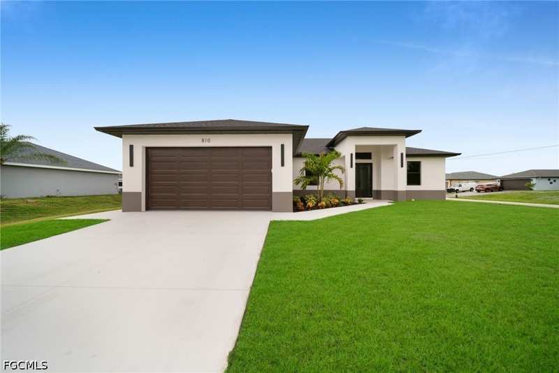 4 bedroom SingleFamilyResidence at 810 Carlfield Ave, Lehigh Acres, Lehigh Acres — photo 1
