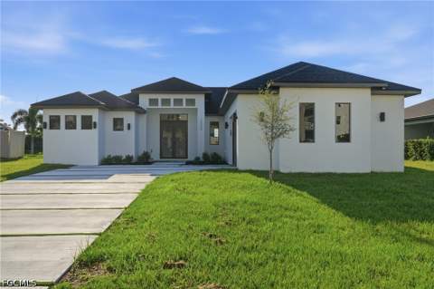 2305 SW 15th Pl, Cape Coral FL - photo 8 of 46
