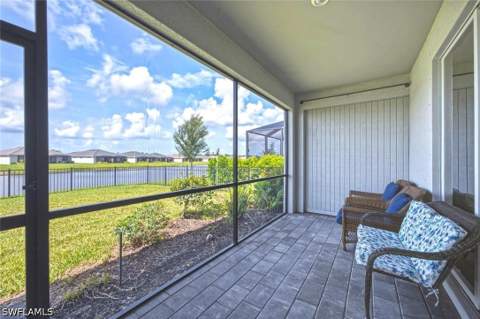 2294 Avocado Ln, Naples FL - photo 24 of 48