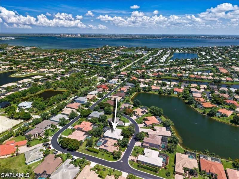 4 bedroom SingleFamilyResidence at 14111 Creek Ct, Colonial Shores, Fort Myers — photo 4