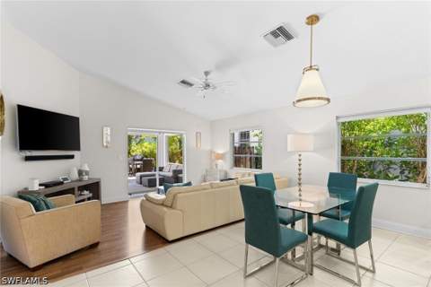 580 97th Ave N, Naples FL - photo 11 of 33