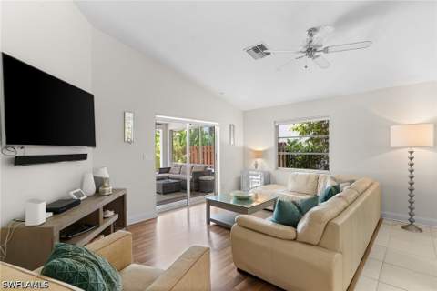 580 97th Ave N, Naples FL - photo 12 of 33