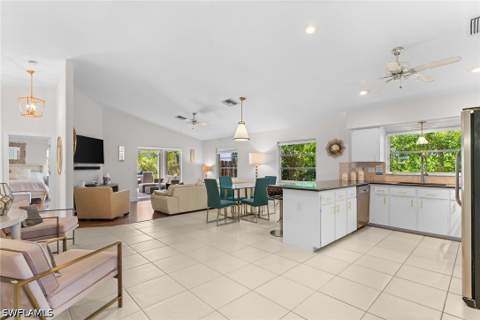 580 97th Ave N, Naples FL - photo 6 of 33