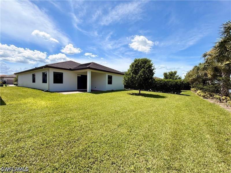 4 bedroom SingleFamilyResidence at 4941 Gambero Way, Maple Ridge, Immokalee — photo 4