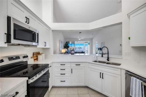 2390 Piccadilly Circus 202, Naples FL - photo 9 of 27