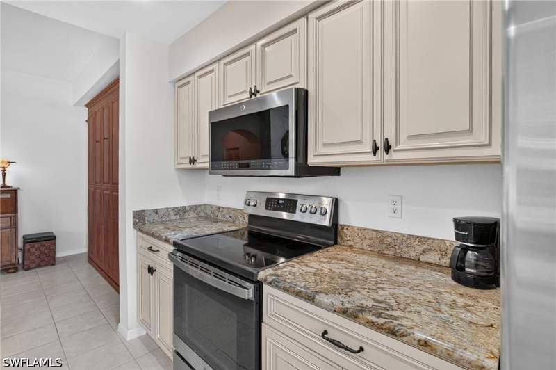2 bedroom Condominium at 9350 Highland Woods Blvd 4405, Terrace I, Bonita Springs — photo 3