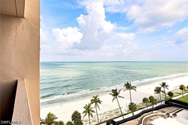 2 bedroom Condominium at 4001 Gulf Shore Blvd N 904, Surfsedge, Naples — photo 2