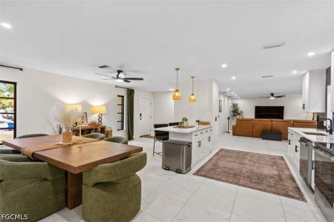 14725 Kimberly Ln, Fort Myers FL - photo 10 of 42