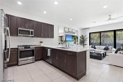20374 Fair Oak Ln, Estero FL - photo 6 of 33