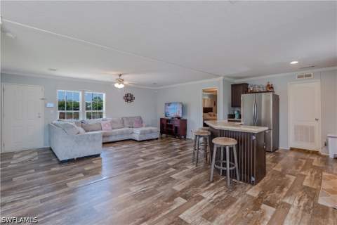 585 S Lindero St, Clewiston FL - photo 13 of 40