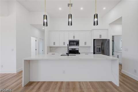 2929 Diplomat Pkwy W, Cape Coral FL - photo 12 of 37