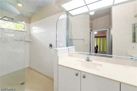 875 20th St NE, Naples FL - photo 11 of 46
