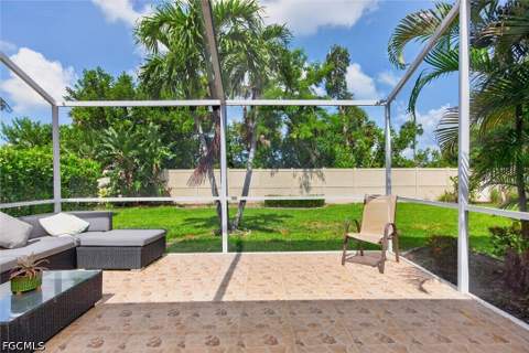 12554 Kelly Sands Way, Fort Myers FL - photo 12 of 43