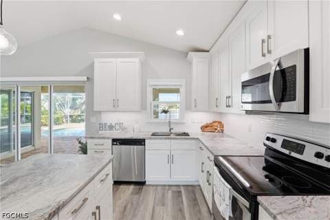1723 SW 31st Ln, Cape Coral FL - photo 8 of 29