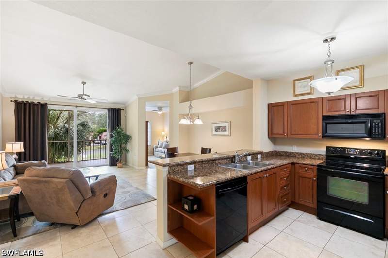 3 bedroom Condominium at 10009 Villagio Gardens Ln 203, Villagio, Estero — photo 3