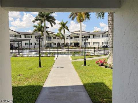 3704 Broadway 214, Fort Myers FL - photo 24 of 31