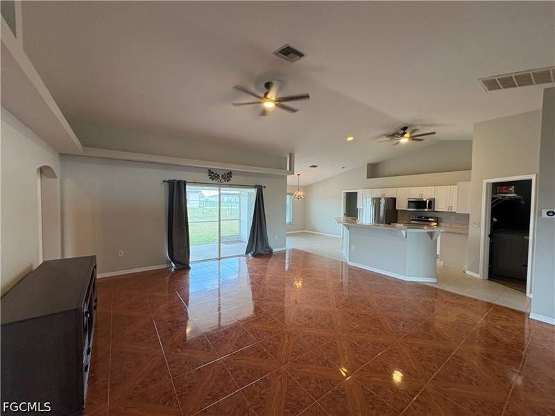3 bedroom SingleFamilyResidence at 1417 NE 4th Pl, Cape Coral, Cape Coral — photo 4