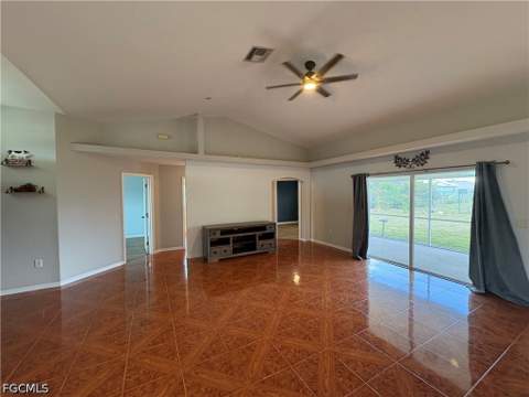 1417 NE 4th Pl, Cape Coral FL - photo 7 of 29