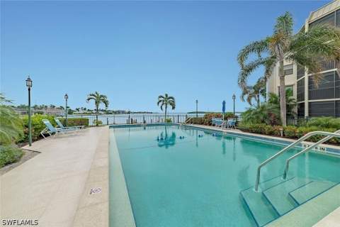 929 Collier Ct B402, Marco Island FL - photo 11 of 24