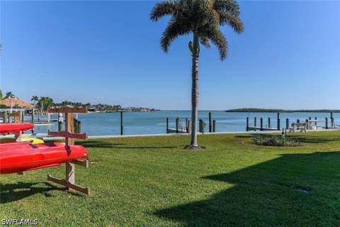 929 Collier Ct B402, Marco Island FL - photo 13 of 24