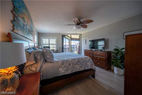 929 Collier Ct B402, Marco Island FL - photo 24 of 24